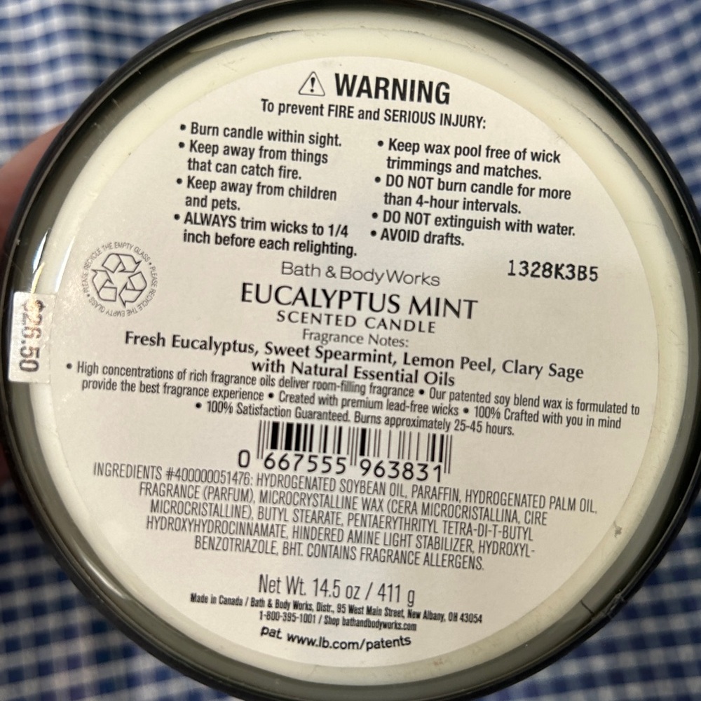 Bath & Body Works Strong Eucalyptus Mint Candle - Green and Black - Picture 2 of 2